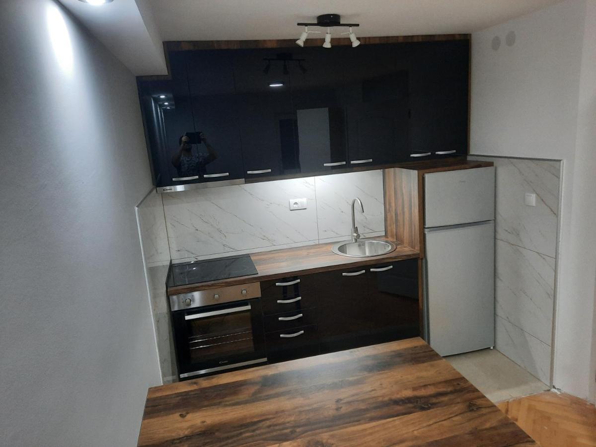 Apartman Mn Vrnjačka Banja エクステリア 写真